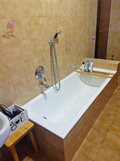 Business And Family House Con 3 Camere Da Letto بيرغامو المظهر الخارجي الصورة